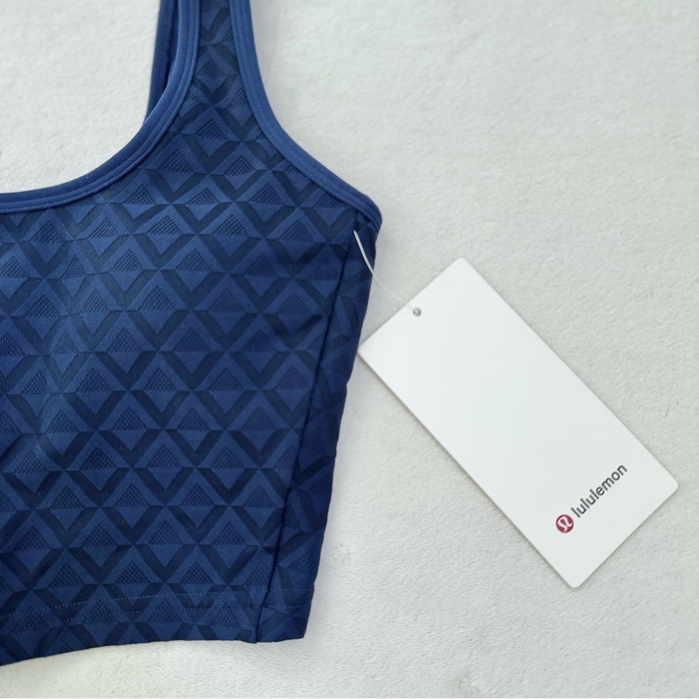 NWT Lululemon Textured Mesh Tennis Tank (B/C Cup) – Club Blue/Club Blue – XS - Picture 10 of 10